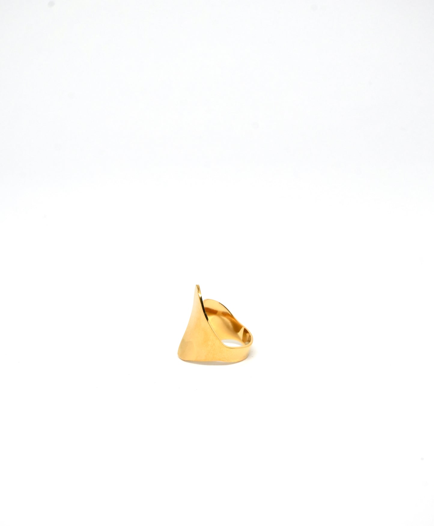 Classic open ring gold
