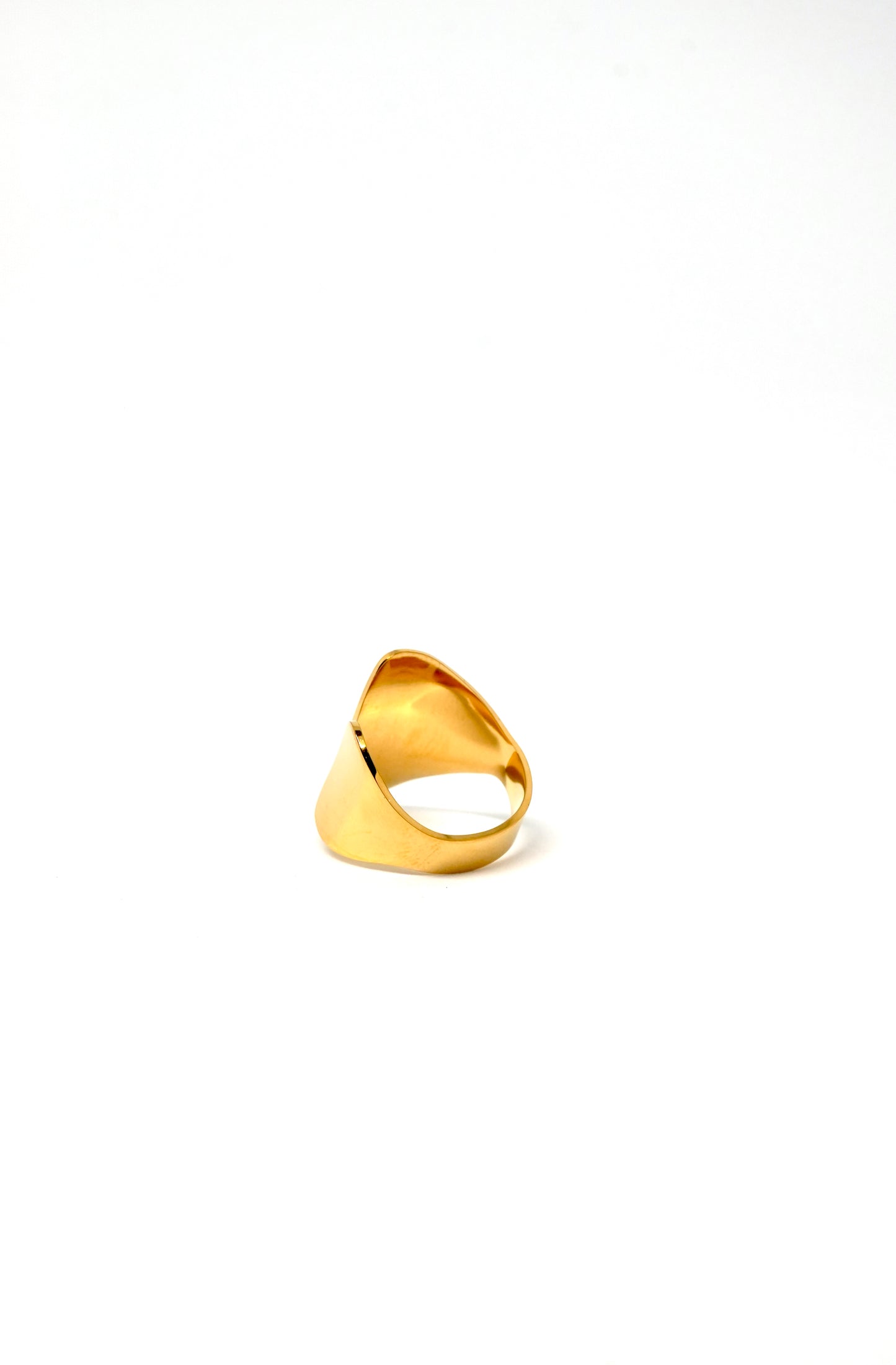 Classic open ring gold
