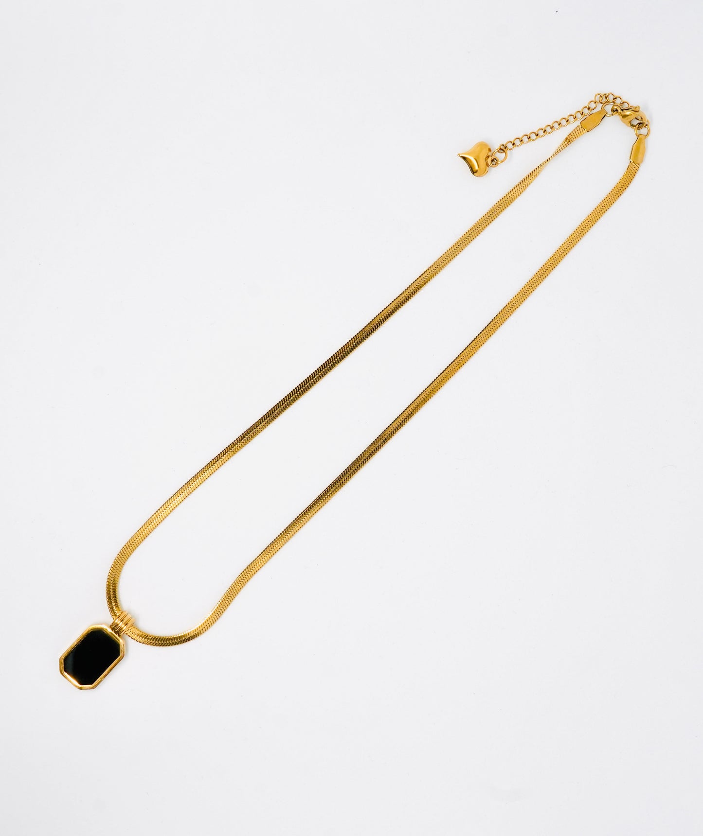 Snake Chain black Pendant Necklace Gold